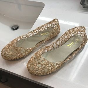 Forever 21 jelly flats size 6